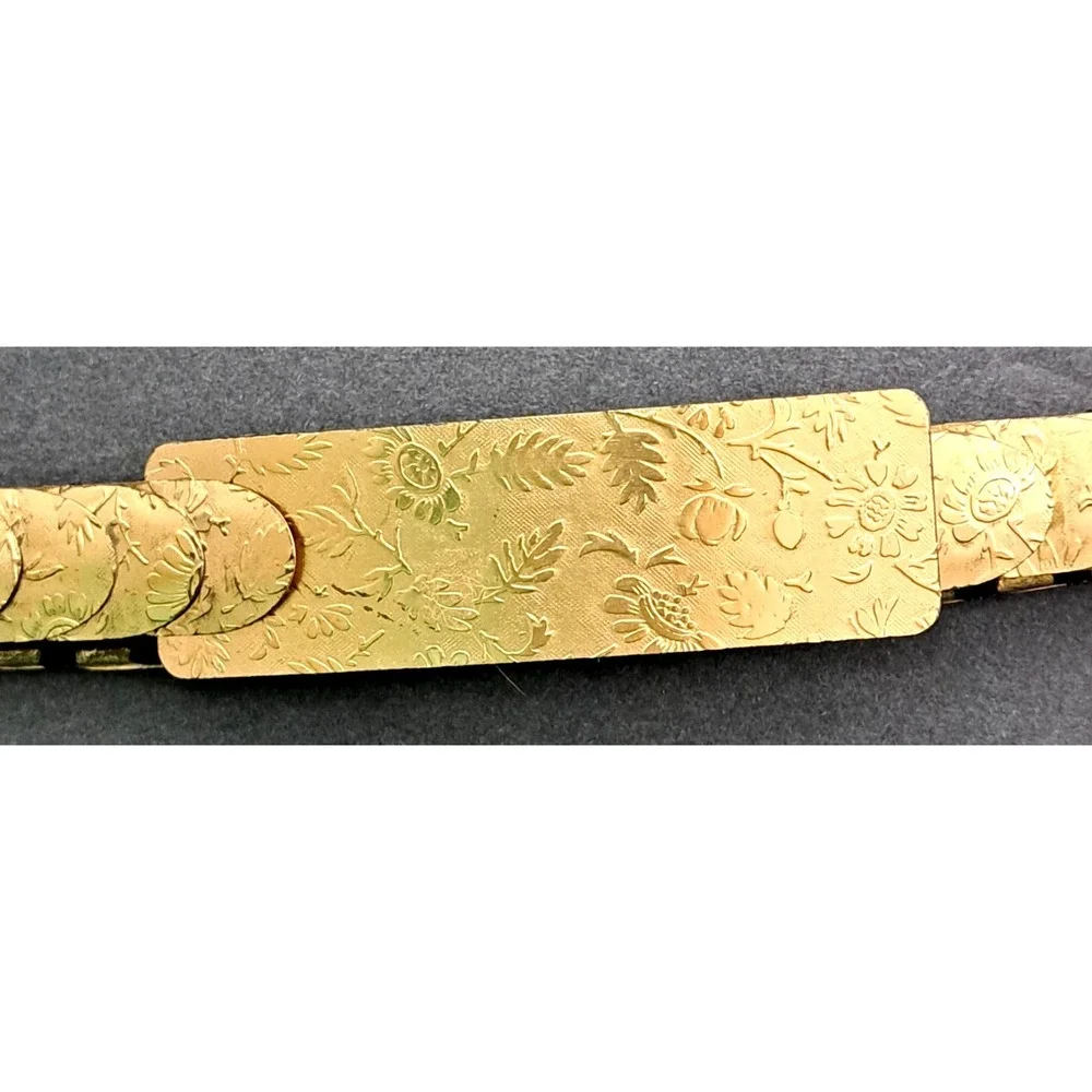 Vintage‎ Gold Metal Belt Womens S/M 24